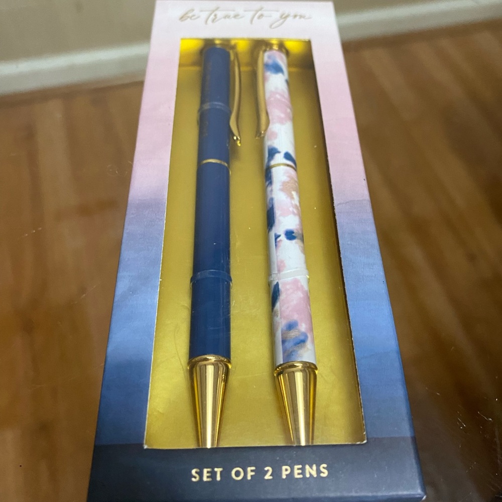 Brand New Set Of Pens “ Be True To you “